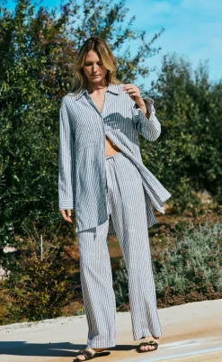 Freequent Skjorte - Lavisco - Star Off-white w. Navy Blazer