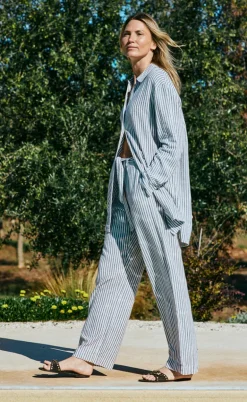 Freequent Skjorte - Lavisco - Star Off-white w. Navy Blazer
