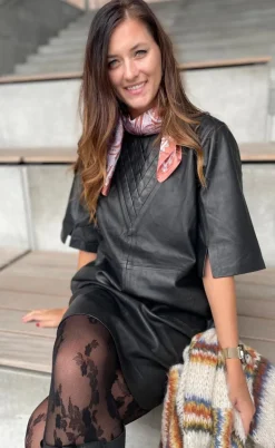 Gossia Kjole - Tea - Black