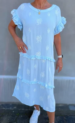 Ina Copenhagen Kjole - Dalila - Light Blue / White Embroidery