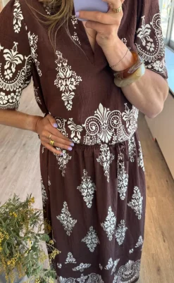 Love & Divine Top - Love1296-2 - Brown/Paisley