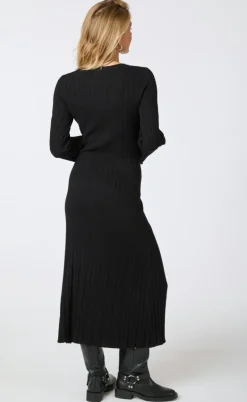 Neo Noir Kjole - Eris - Black