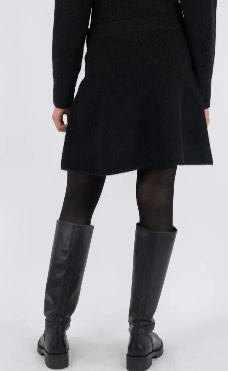 Neo Noir Nederdel - Gisa - Black
