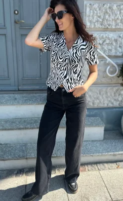 Noella Bluse - Stormina - Taleah Zebra Print