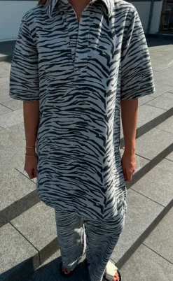 ONLY Kjole - Gry - Zebra