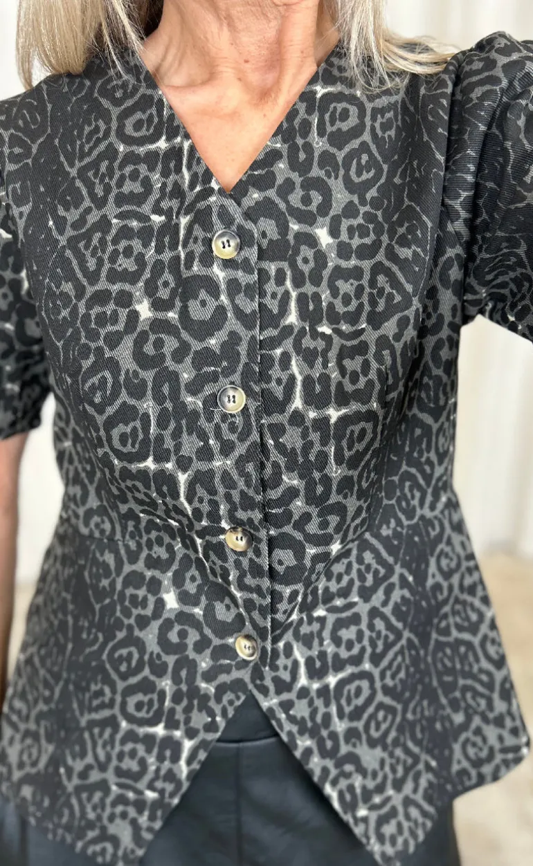 Say INA Copenhagen Bluse - Venja - Grey Leopard
