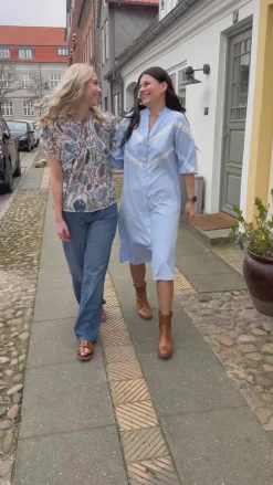 Say INA Copenhagen Bluse - Emmi - Blue Flowers