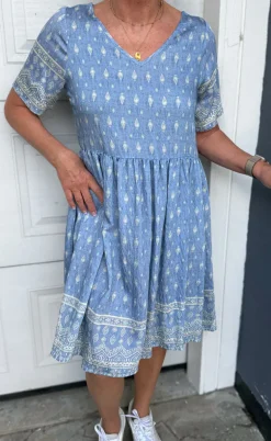Say INA Copenhagen Kjole - Valentina - Blue Paisley