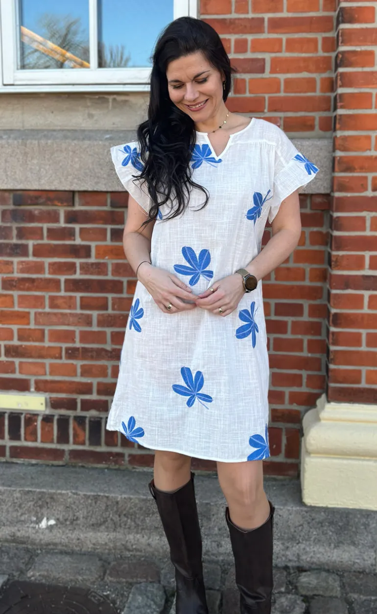 Say INA Copenhagen Kjole - Emma - Blue Leaf Embroidery