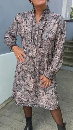 Say INA Copenhagen Kjole - Paulina - Mixed Paisley
