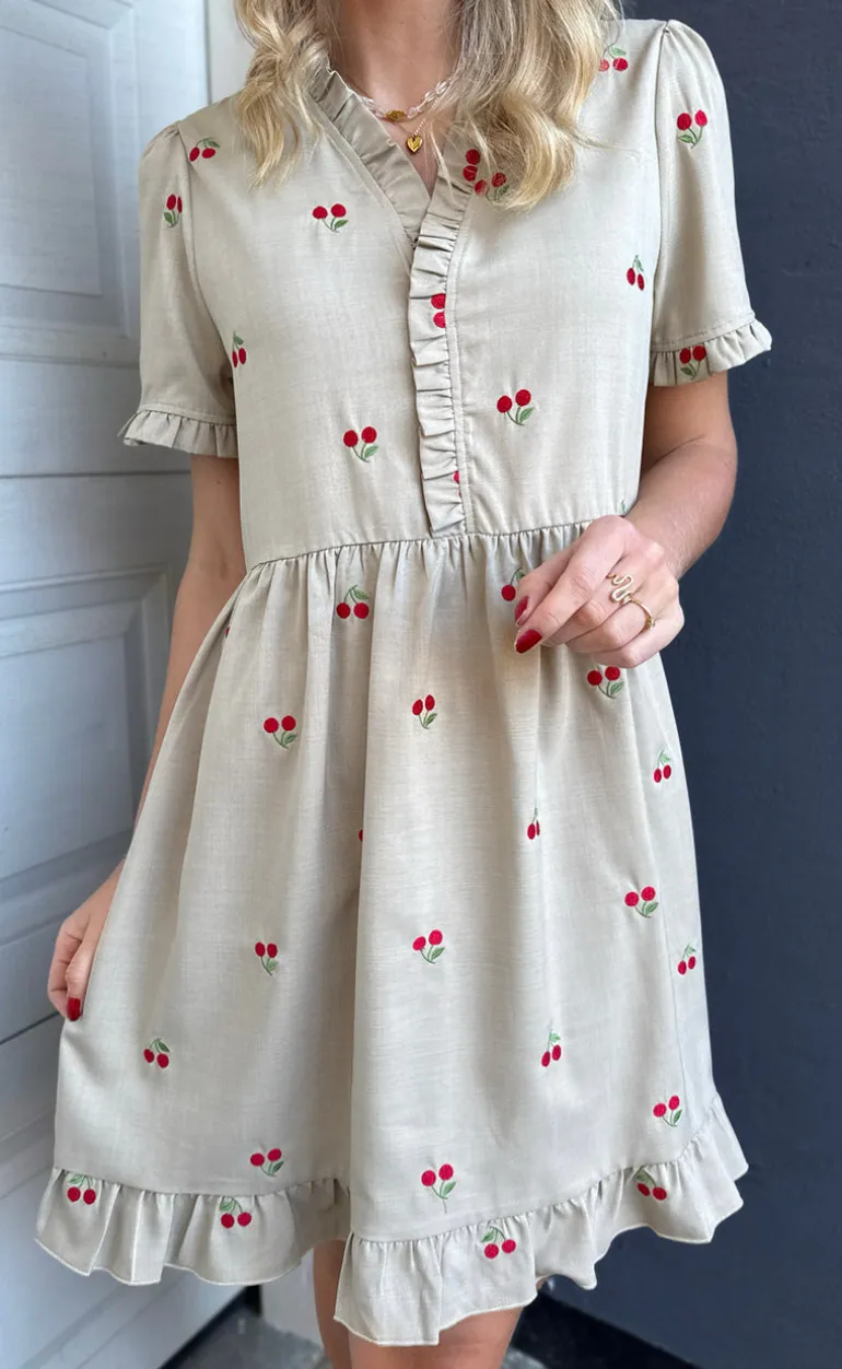Say INA Copenhagen Kjole - Catja Summer - Sand W. Cherries