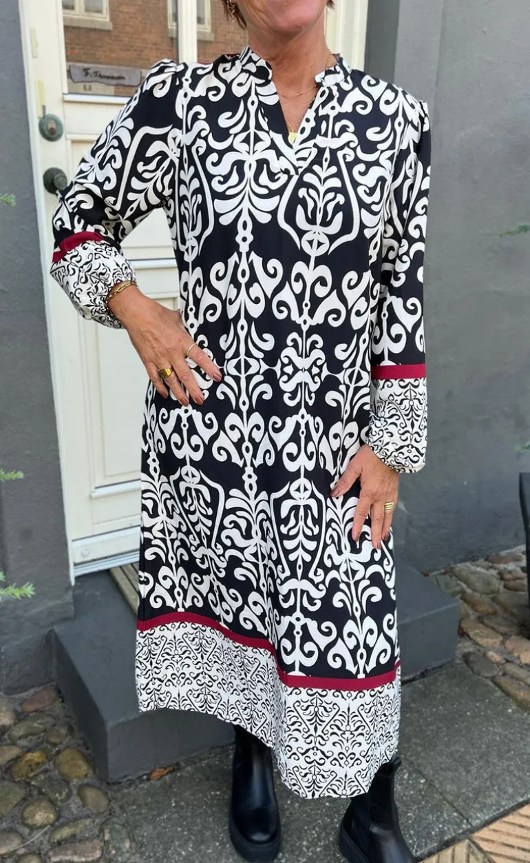 Say INA Copenhagen Kjole - Tia - Black W. White Print