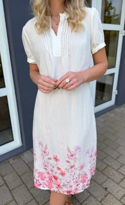 Say INA Copenhagen Kjole - Nina - Off White W. Pink Flowers