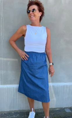 Say INA Copenhagen Nederdel - Stine - Denim Blue Pinstripe