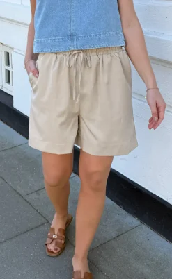 Say INA Copenhagen Shorts - Amalie - Sand