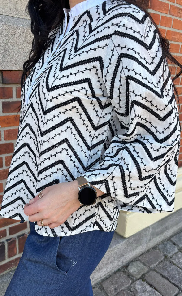 Say INA Copenhagen Skjorte - Zara Zig Zag - White W. Black
