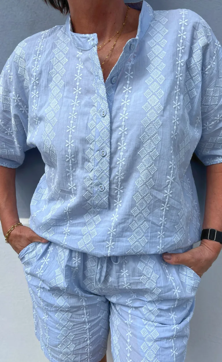 Say INA Copenhagen Skjorte - Erica - Blue/White Embroidery
