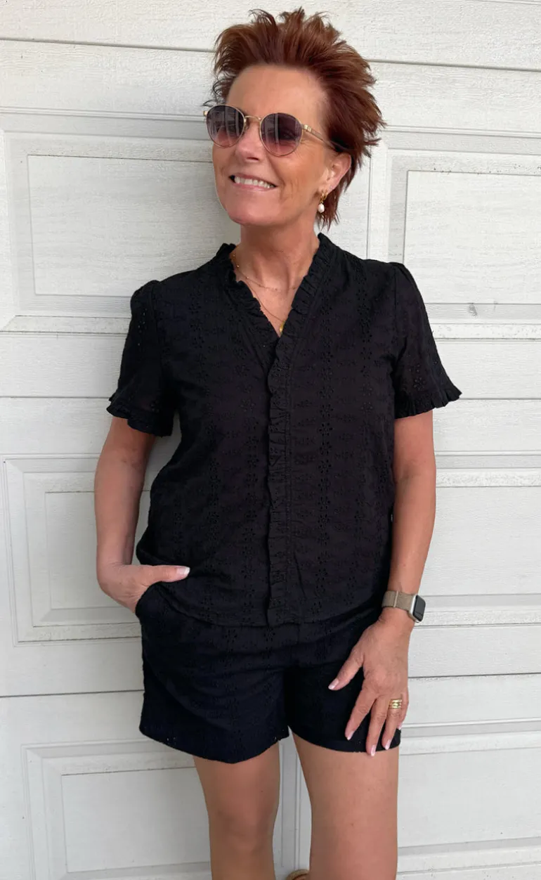 Say INA Copenhagen Top - Catja - Black Broderie Anglaise