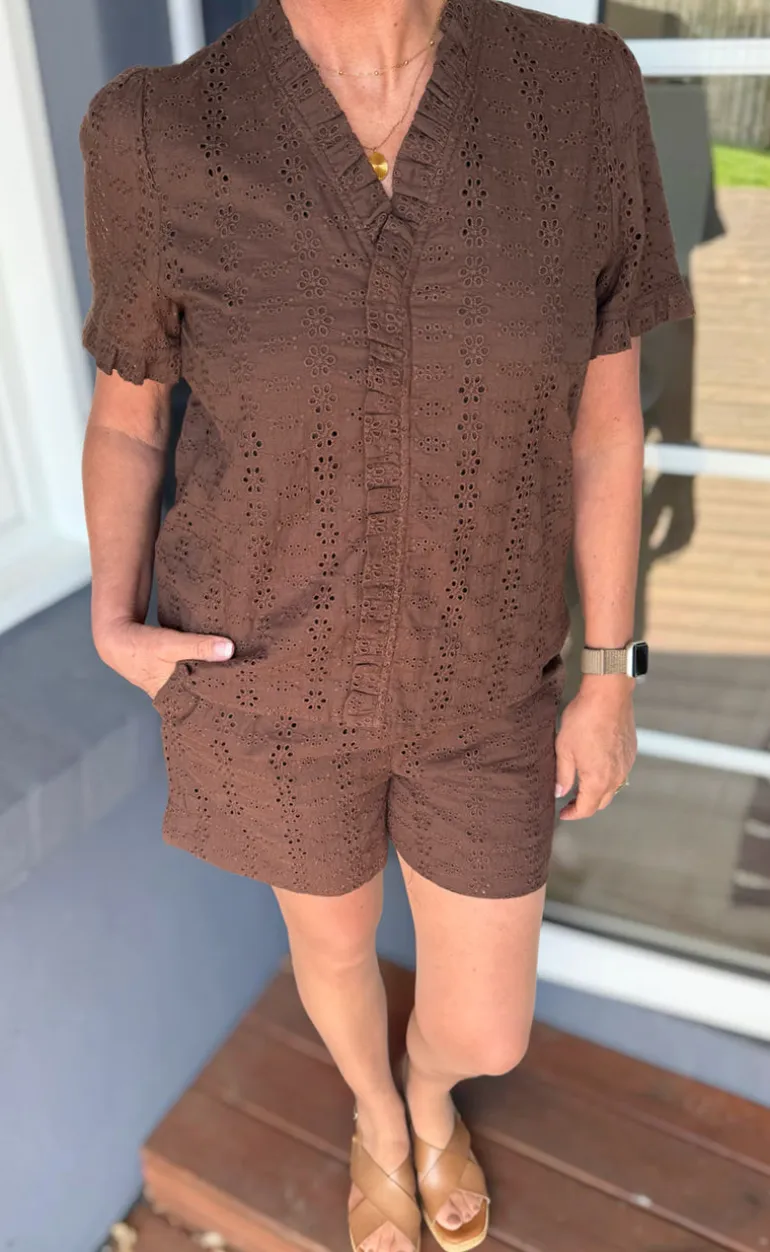 Say INA Copenhagen Top - Catja - Mocca Broderie Anglaise