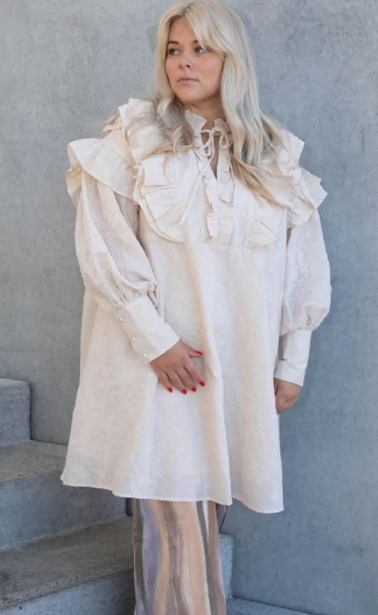 Stories From The Atelier Kjole - The Sound Dress - White